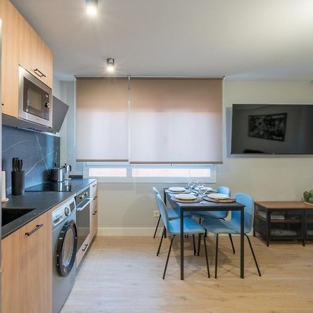 Villa Hita Apartment By People Rentals Bilbao Ngoại thất bức ảnh