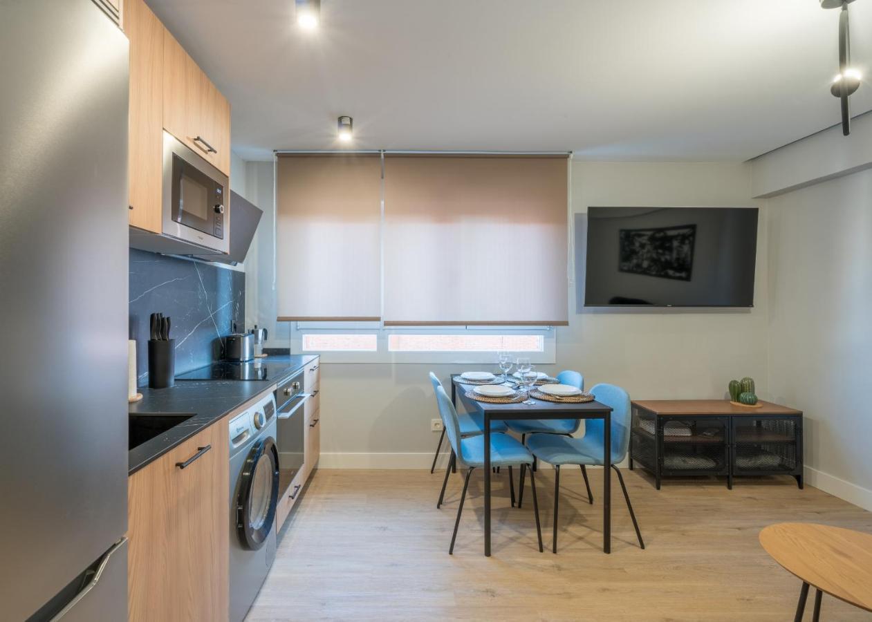 Villa Hita Apartment By People Rentals Bilbao Ngoại thất bức ảnh