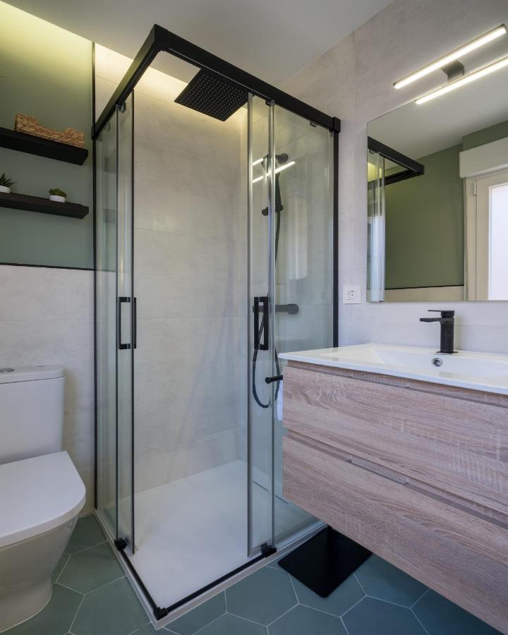 Villa Hita Apartment By People Rentals Bilbao Ngoại thất bức ảnh