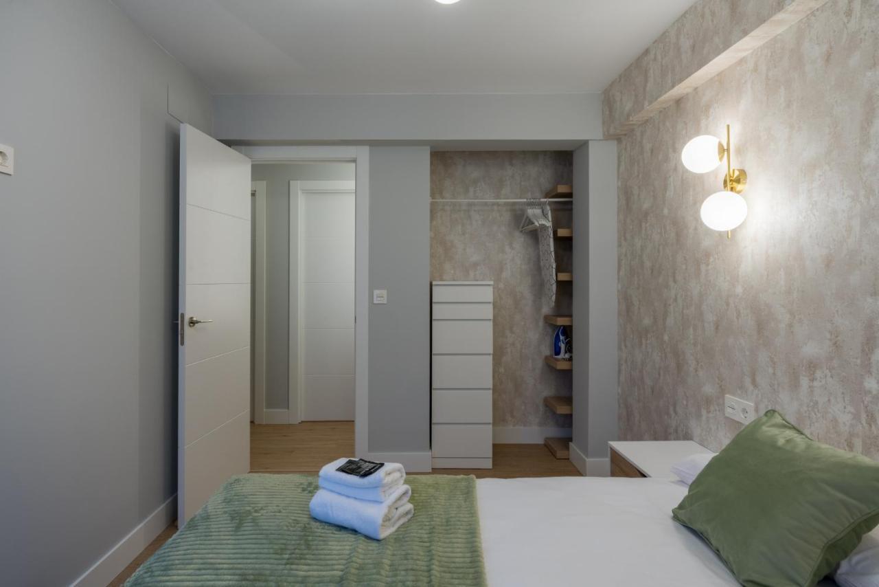 Villa Hita Apartment By People Rentals Bilbao Ngoại thất bức ảnh
